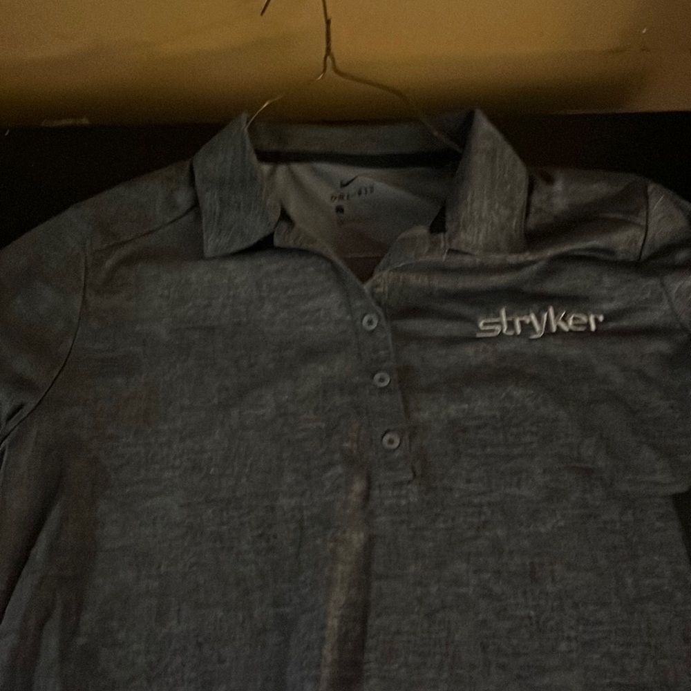 Women Striker shirt sleeve shirt! New with tags!